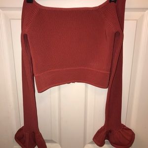 Gianni Bini long sleeve crop top